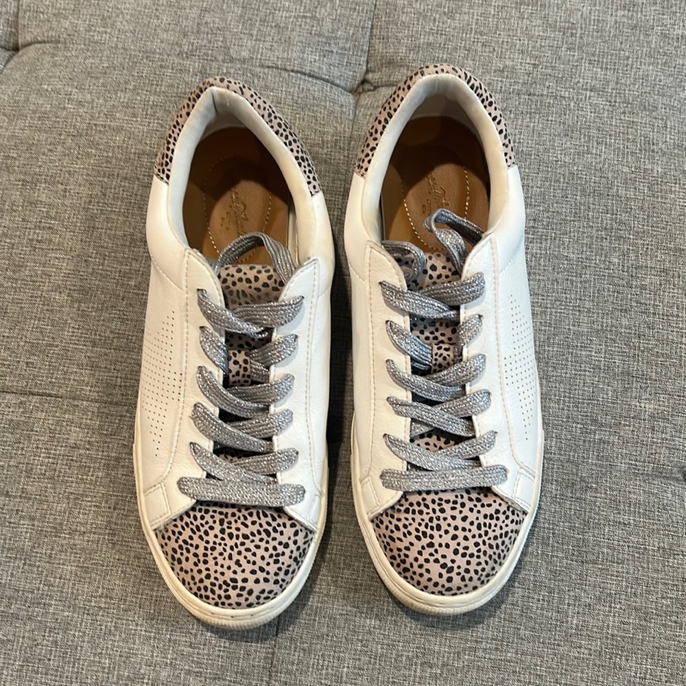 3/$12 Universal Thread Fashion Cheetah Sneakers
